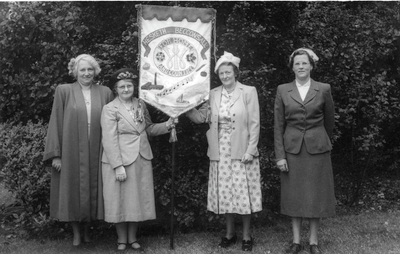 Miss Tatham and Members of Mothers Union/W.I.