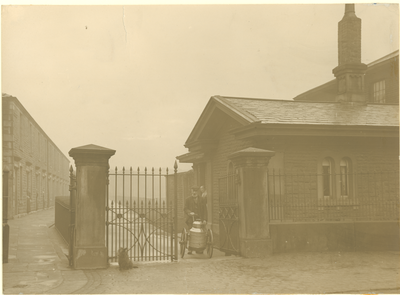 Lodge Gates at Paddock House