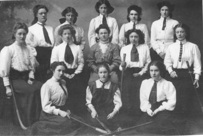 Burnley Girls' High School Hockey Team 1909/10