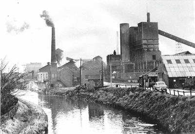 Moorfield colliery from the Leeds-Liverpool canal