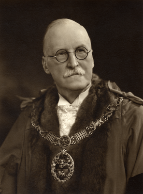 Alexander Hamilton Robertson - Mayor of Lancaster 1942-43