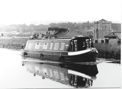 Canal Cruising, Burnley