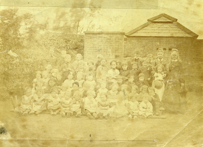 Group photograph of Middleforth School