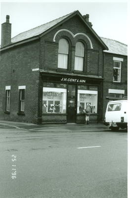 Gent's Shoe Shop, Eaves Lane, Chorley