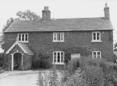 Cottage, Bretherton