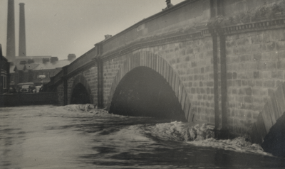River Ribble in flood, Walton Bridge, Walton-le-Dale