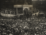 Visit of George V and Queen Mary, arrival at the Town Hall, Market Place, Preston