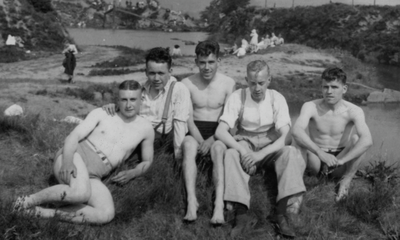 Group of Swimmers, Whittle Delf