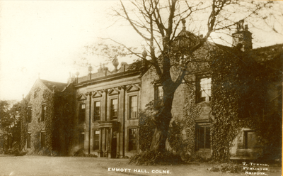 Emmott Hall, Laneshawbridge