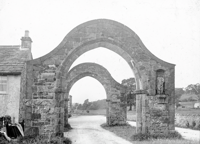 Sawley, Arches
