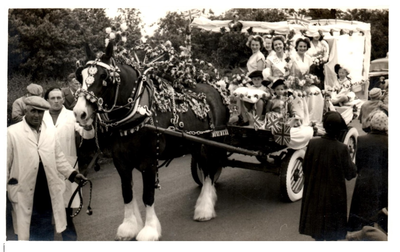 Hesketh Bank. Village Queen's Attendants. Coronation year. 1953. Y51